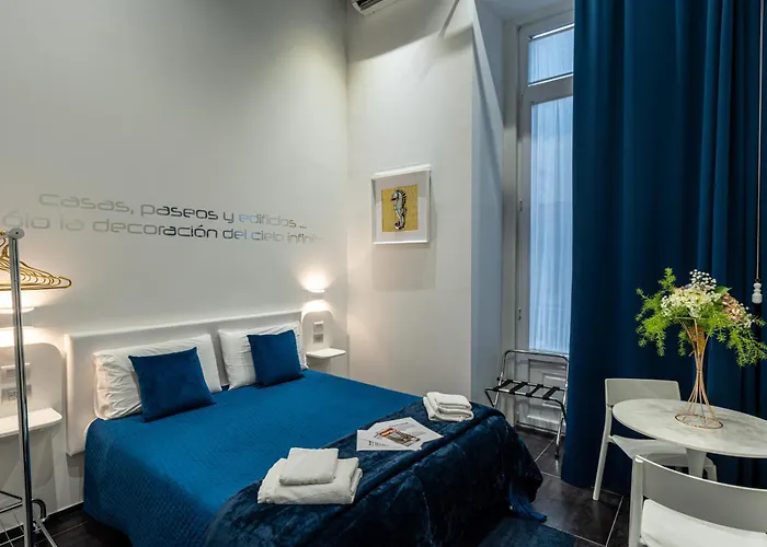 Skyhouse Chiaia